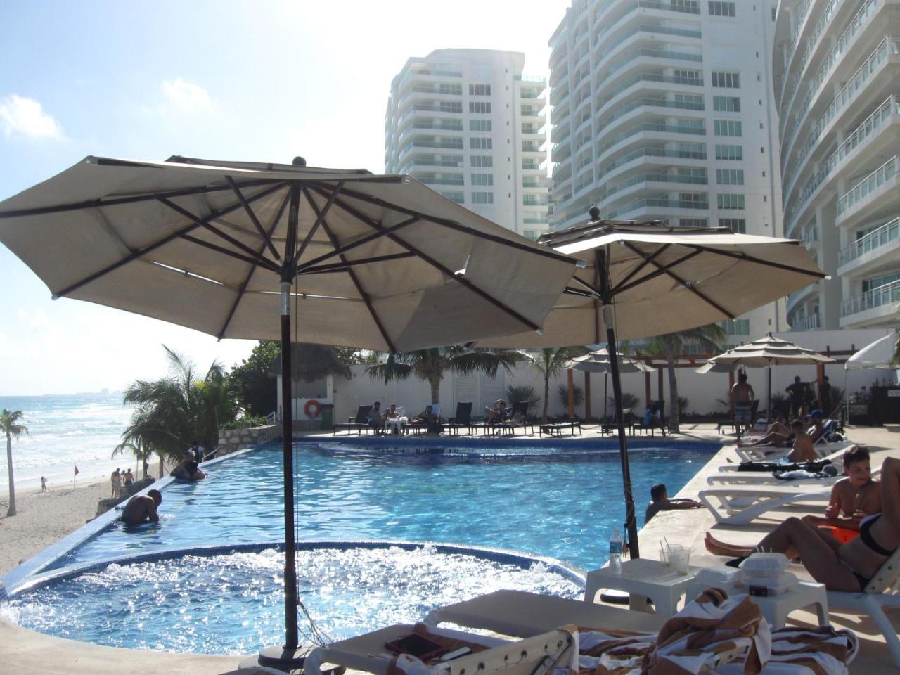 1 Bedroom Seaview Condo In Ocean Dream Resort Cancún Zewnętrze zdjęcie